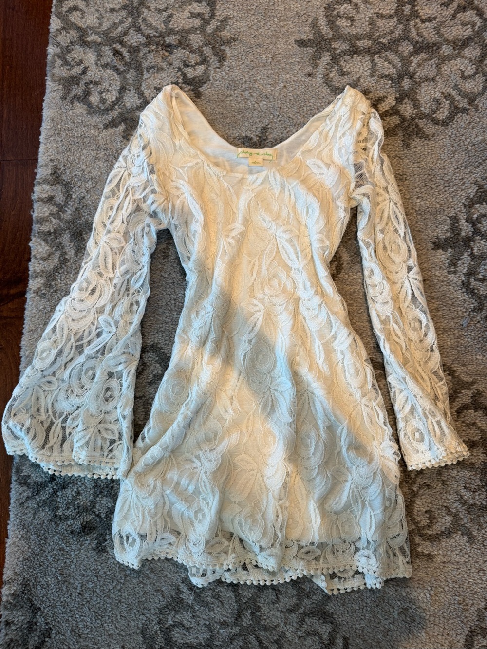 White Lace Bell Sleeve Dress